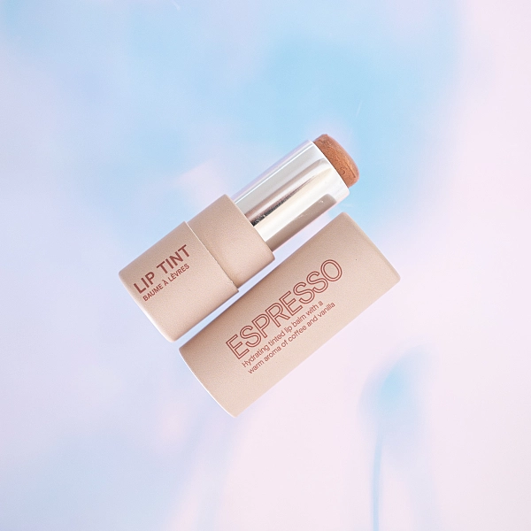 润唇膏--咖啡色